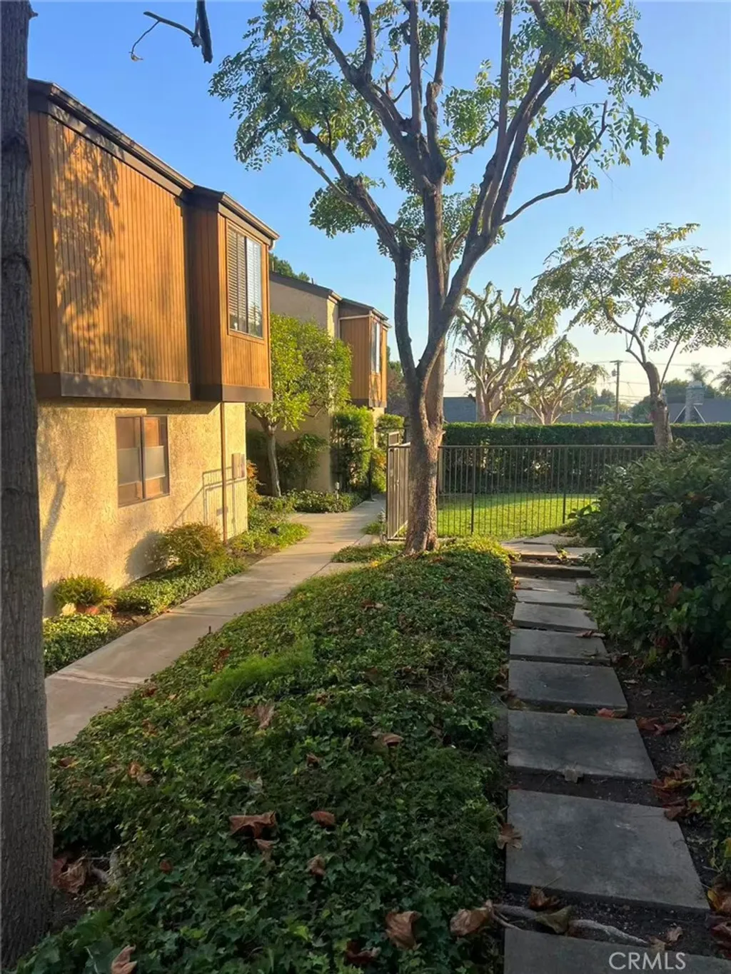 Additional image 26 of 239 Linwood Avenue Unit E, Monrovia, CA 91006