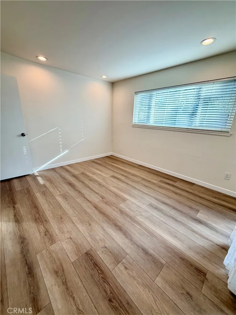 Additional image 40 of 22800 Runnymede St, West Hills, CA 91307