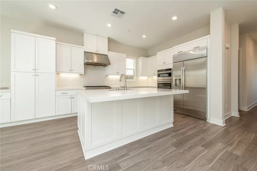 Additional image 46 of 631 Cardona, Lake Forest, CA 92630