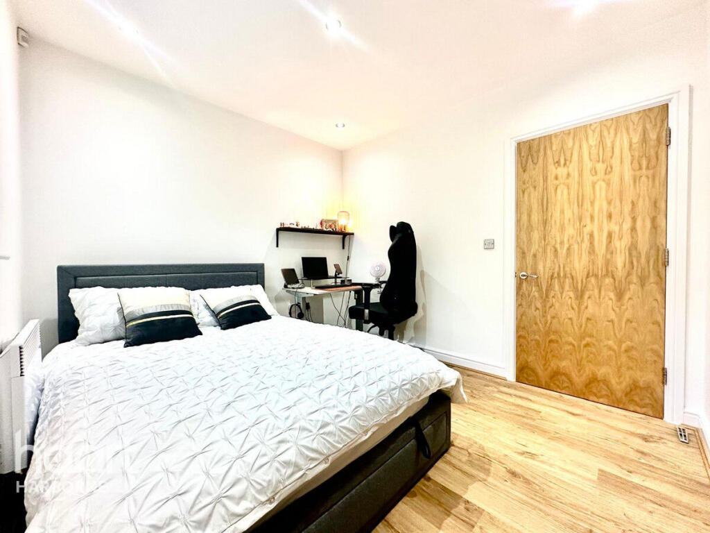 Additional image 8 of Middlepark Drive, Drive