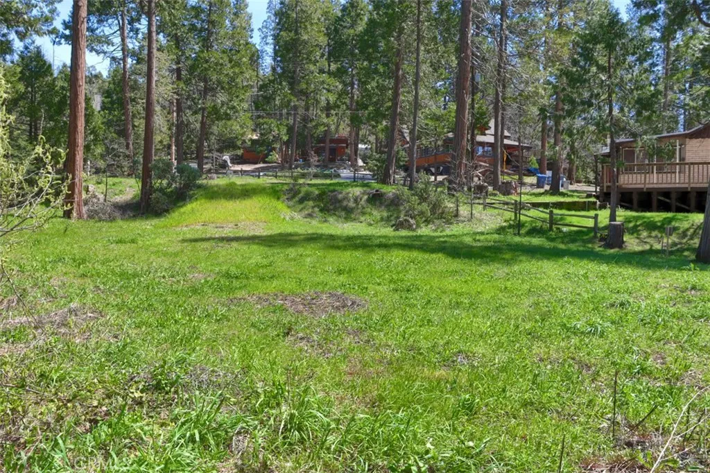 Additional image 47 of Dogwood Creek Drive, Bass Lake, CA 93604