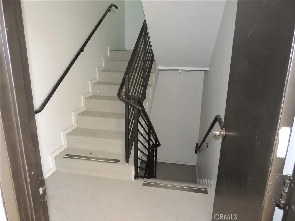 Property image for 22735 Del Valle Street Unit 3, Woodland Hills, CA 91364