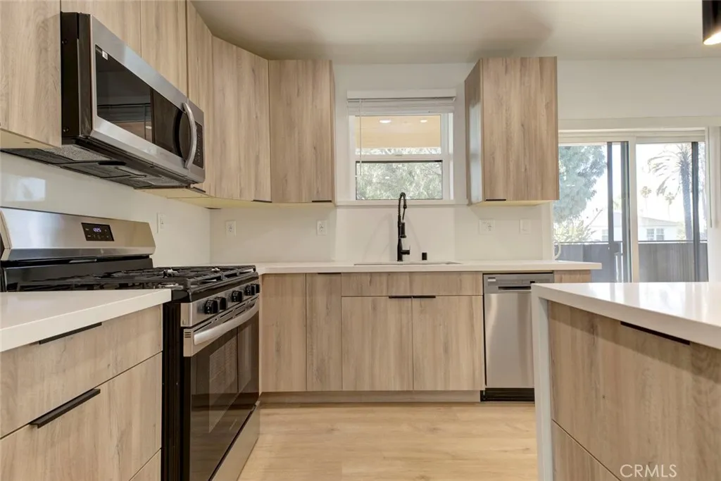 Additional image 46 of 5648 Cartwright Avenue, North Hollywood, CA 91601