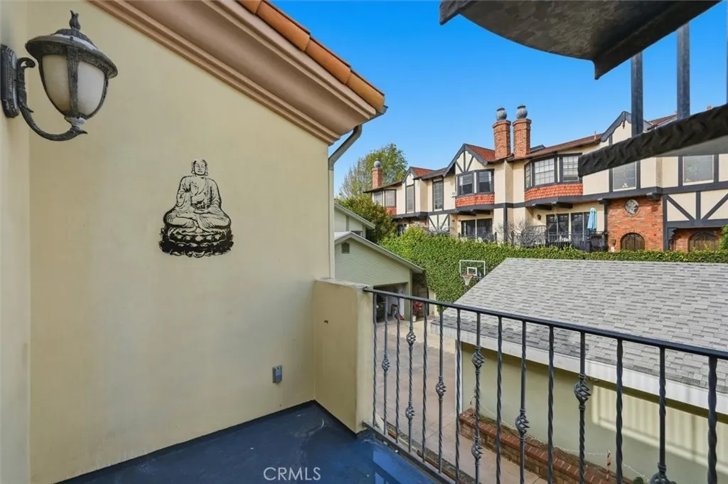 Additional image 89 of 233 S Irena Ave Unit 1, Redondo Beach, CA 90277