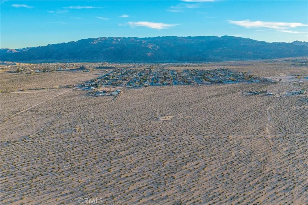 Additional image 44 of 3 Laura Lane, 29 Palms, CA 92277