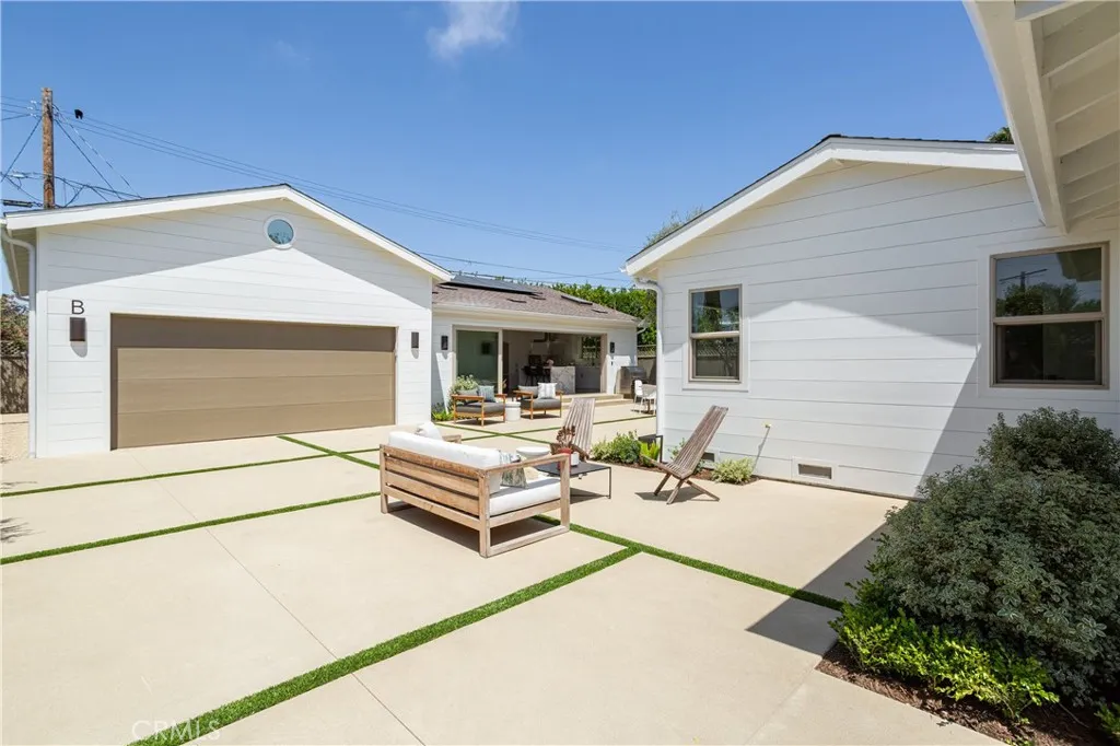 Additional image 78 of 212 E 19th Street, Costa Mesa, CA 92627