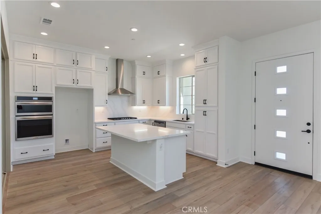 Additional image 49 of 162 Pattern, Irvine, CA 92618