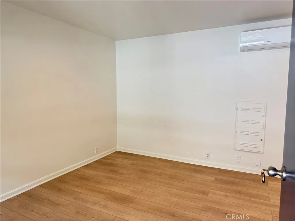 Additional image 7 of 251 N Oakland Ave Unit 10, Pasadena, CA 91101