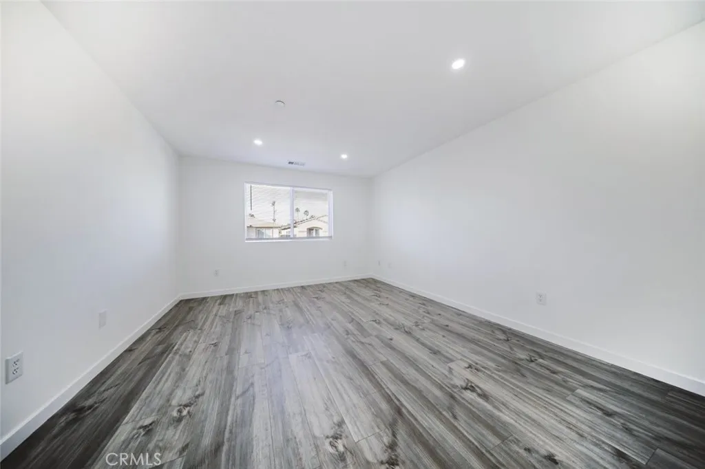 Additional image 23 of 8537 Thunderbird, North Hills, CA 91343