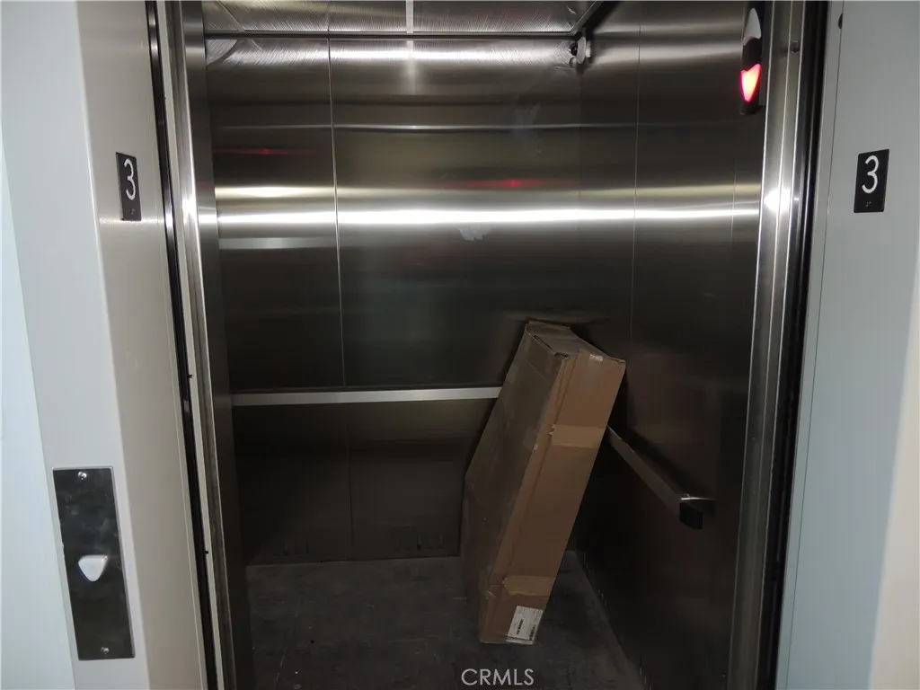 Additional image 13 of 22735 Del Valle Street Unit 7, Woodland Hills, CA 91364