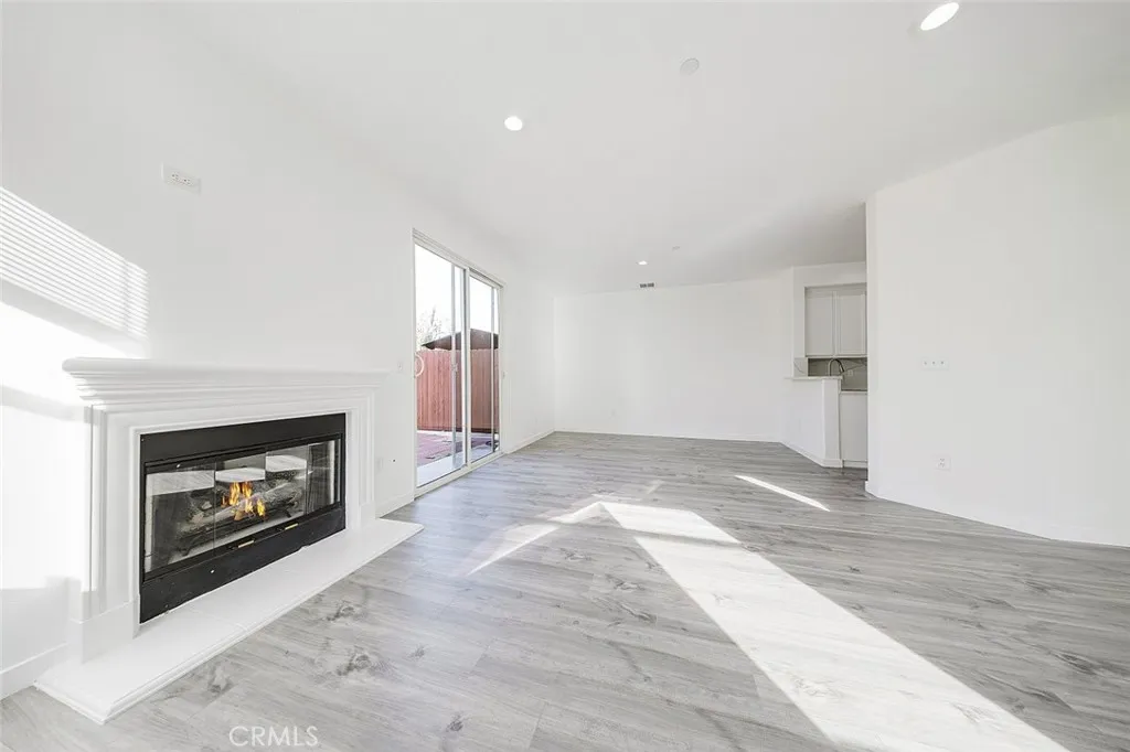 Additional image 5 of 8537 Thunderbird, North Hills, CA 91343