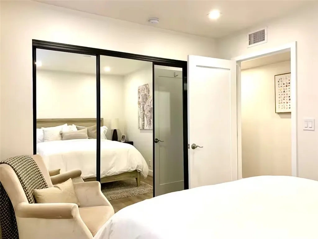 Additional image 61 of 222 20th, Newport Beach, CA 92663