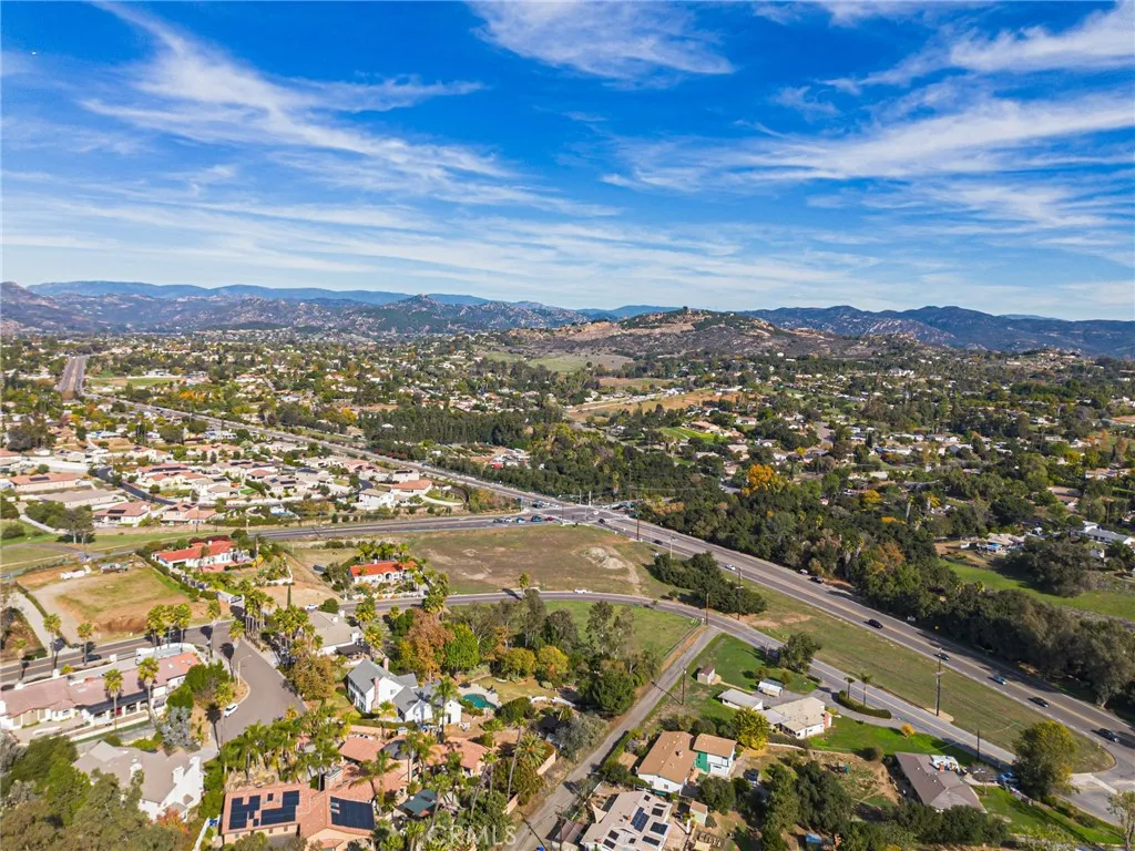 Additional image 15 of 2065 Lendee Drive, Escondido, CA 92025