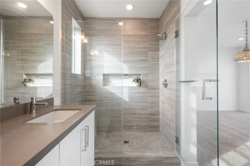 Additional image 36 of 279 Dockside Lane, San Pedro, CA 90731