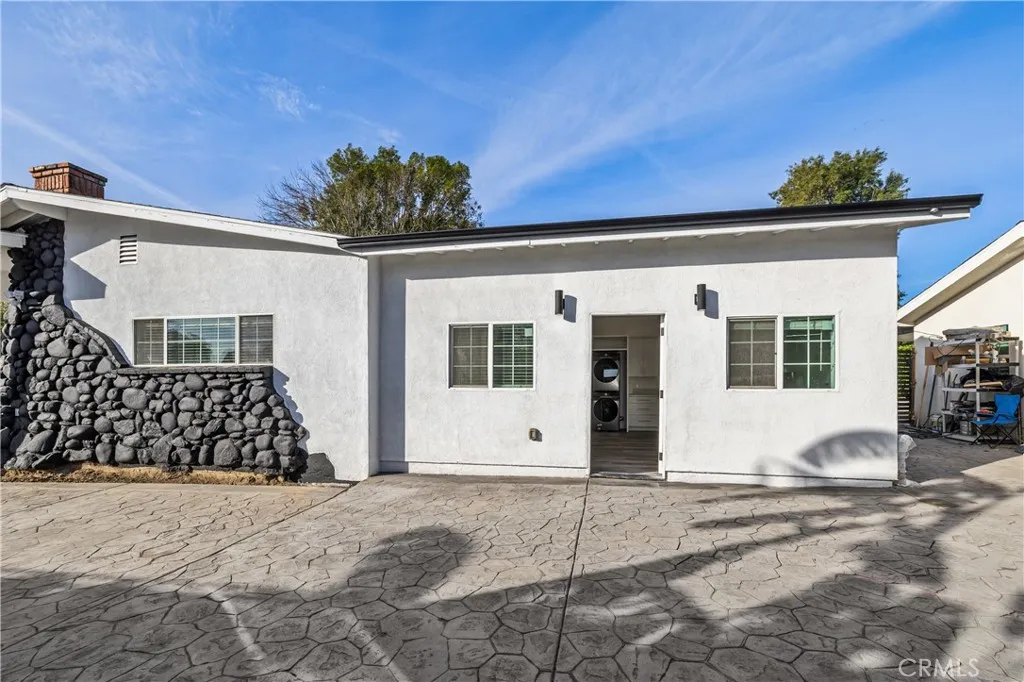 Additional image 3 of 19613 Lanark Unit 1/2, Reseda, CA 91335
