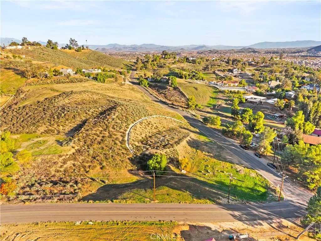 Additional image 5 of 23930 Beverly Dr, Menifee, CA 92587