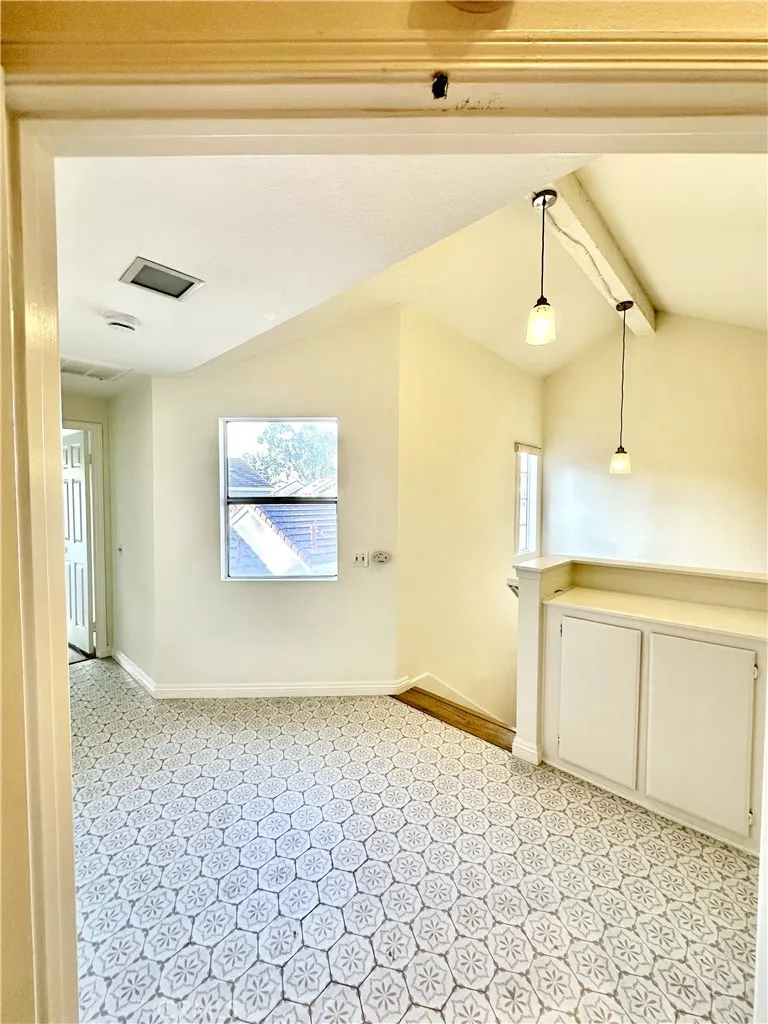 Additional image 41 of 19 Dartmouth, Irvine, CA 92612