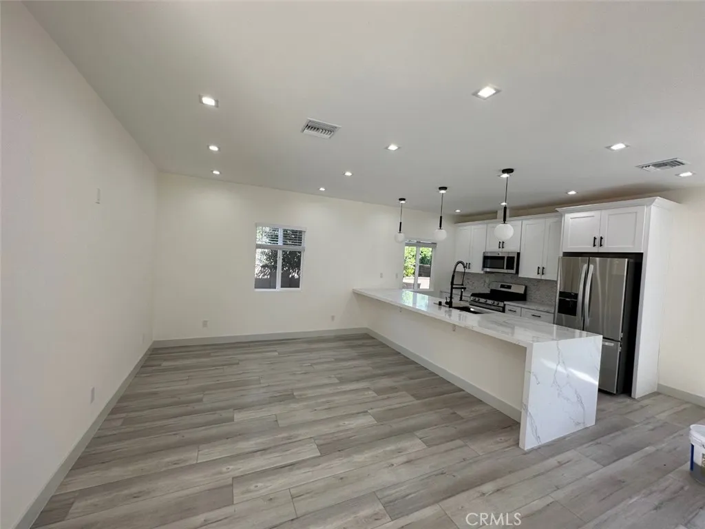 Additional image 6 of 23236 Vanowen, West Hills, CA 91307