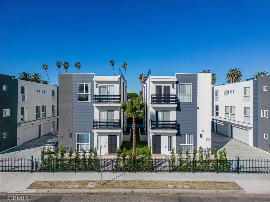 Additional image 3 of 2733 S La Brea Avenue Unit 1/2, Los Angeles, CA 90016