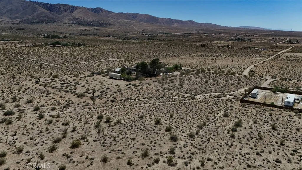 Additional image 11 of 754 Ivanhoe Road, Lucerne Valley, CA 92356