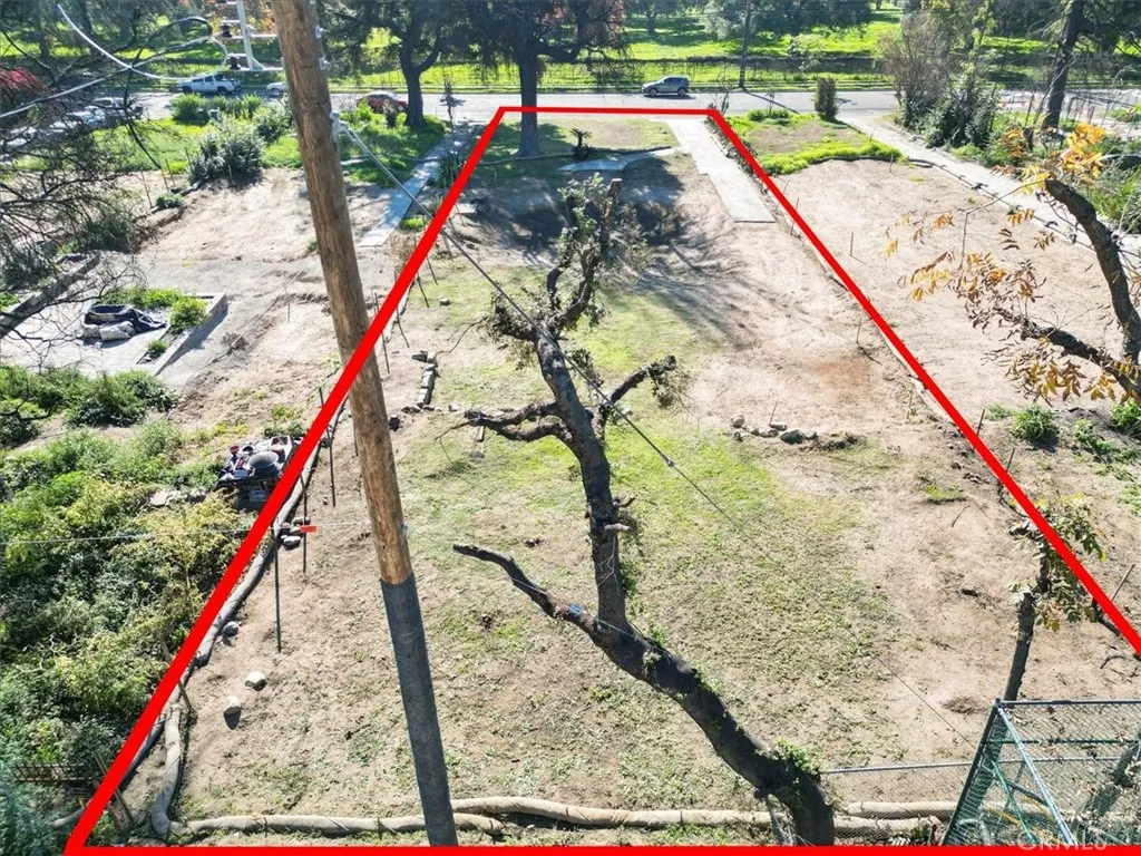 Additional image 10 of 215 E Calaveras St, Altadena, CA 91001