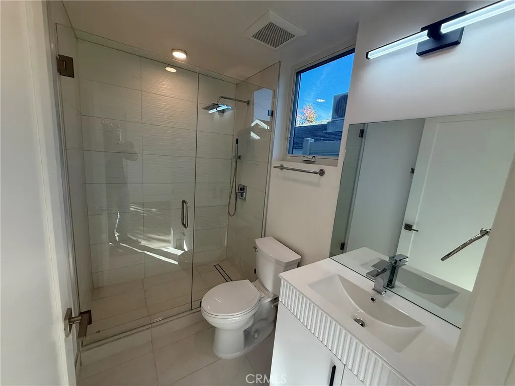 Additional image 28 of 17814 W Bullock st, Encino, CA 91316