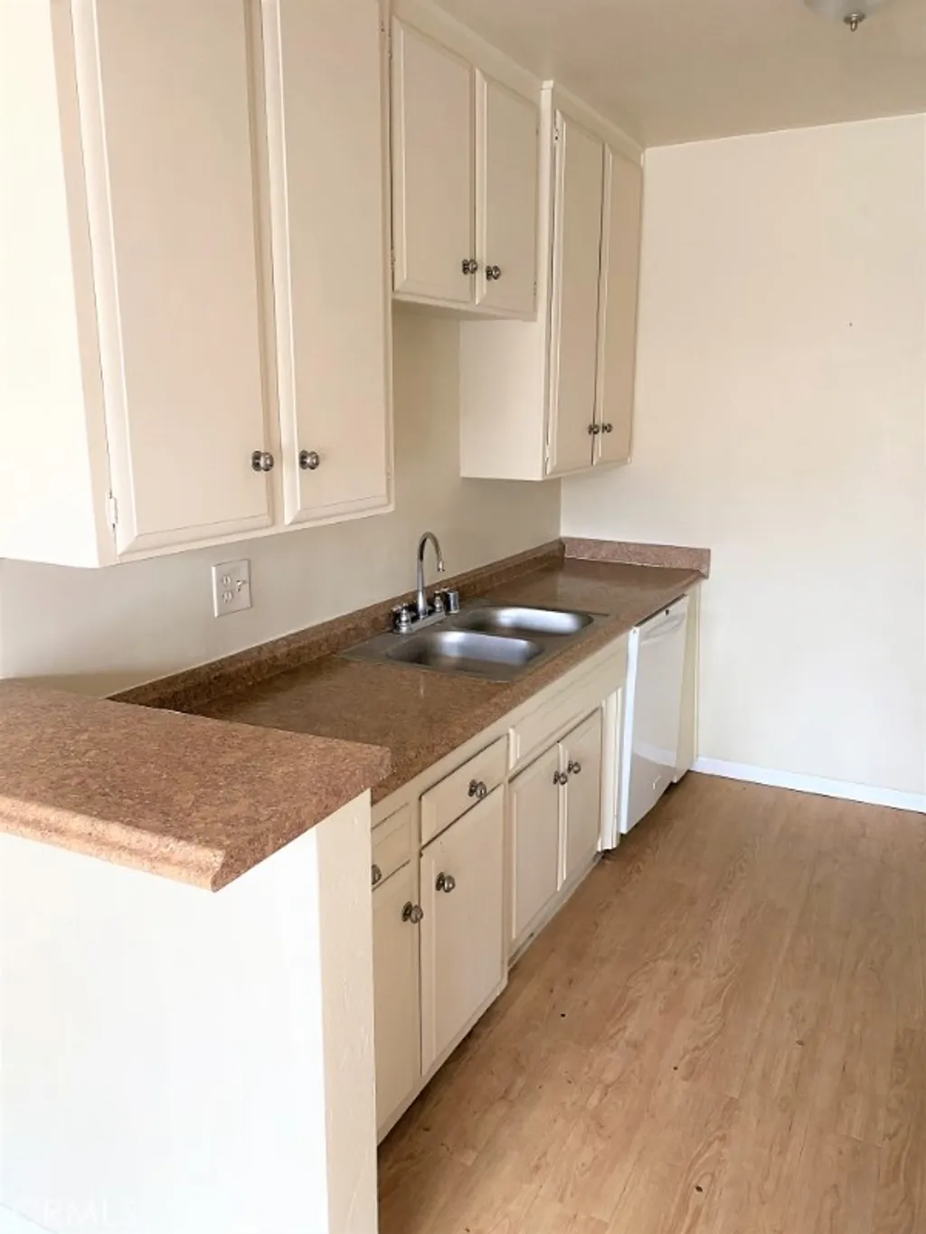 Additional image 13 of 2115 Placentia Avenue Unit 37, Costa Mesa, CA 92627