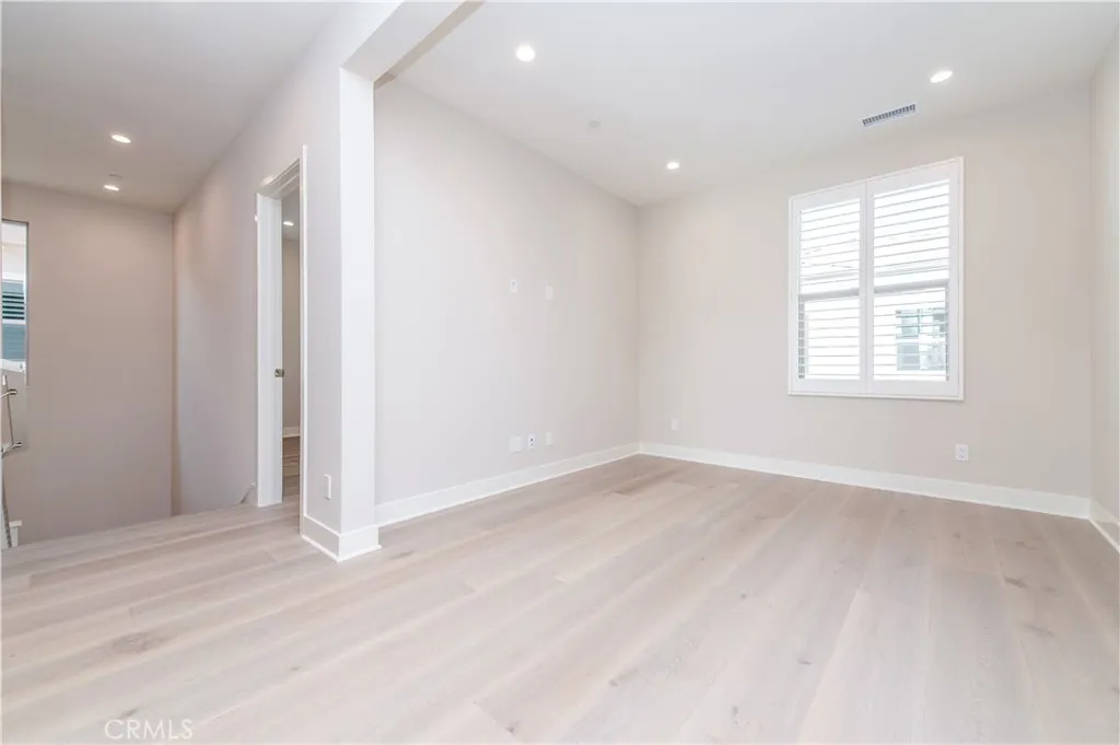 Additional image 57 of 128 Rimstone, Irvine, CA 92618