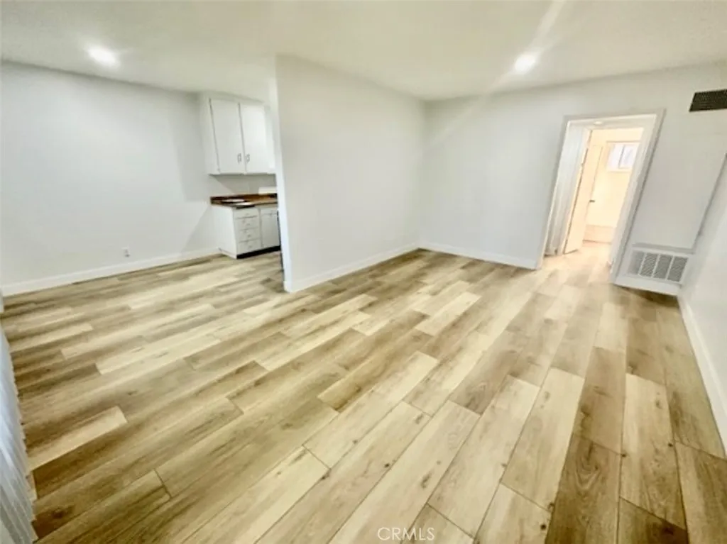 Additional image 4 of 10215 S 10th Avenue Unit 2, Inglewood, CA 90303