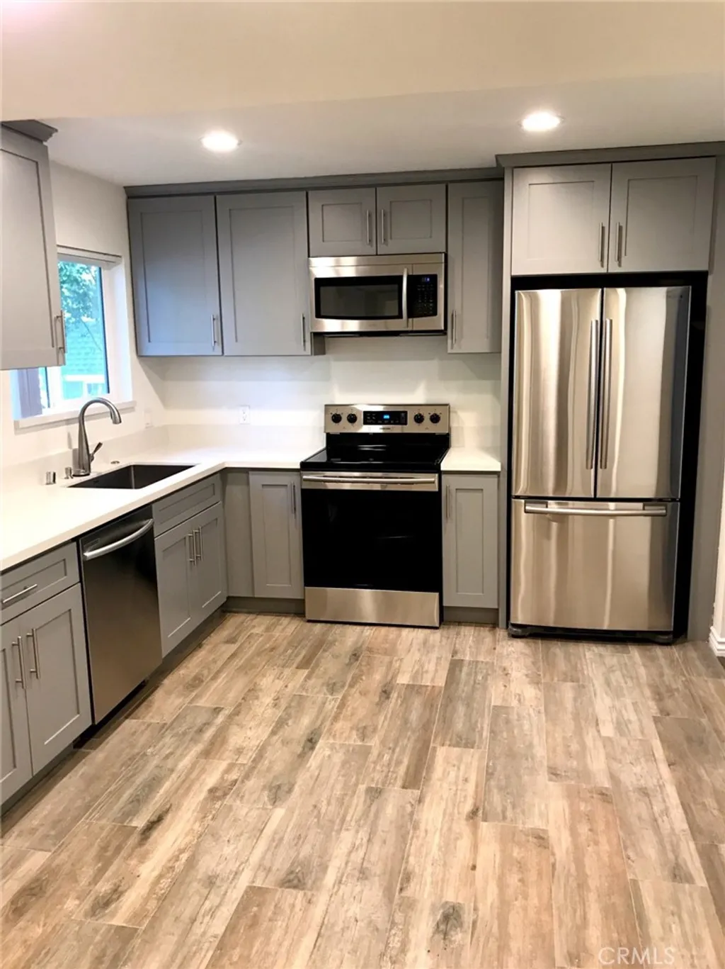 Additional image 5 of 10210 Oklahoma Avenue Unit B, Chatsworth, CA 91311