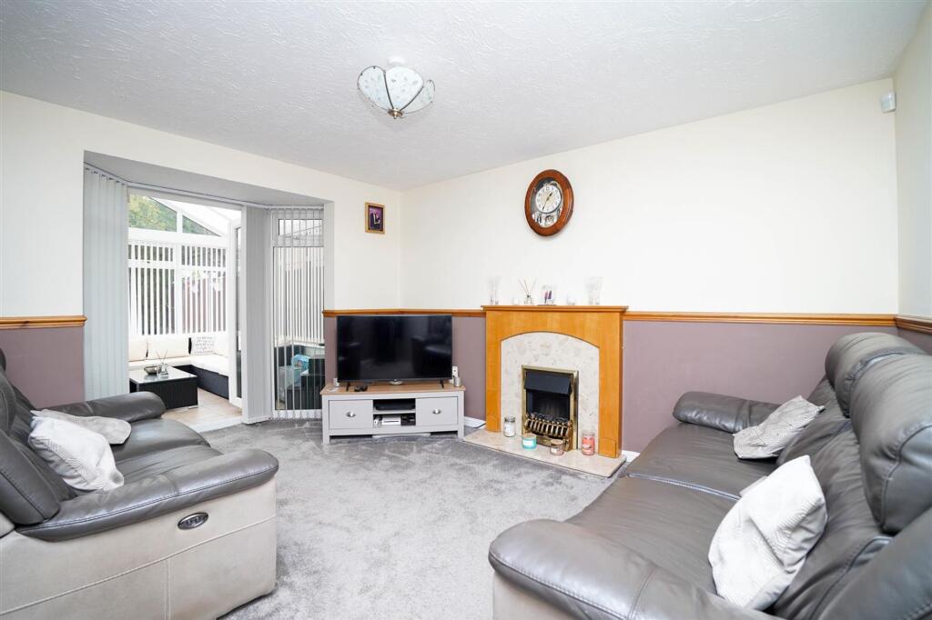 Additional image 3 of Kingfisher Close, Birmingham, B26