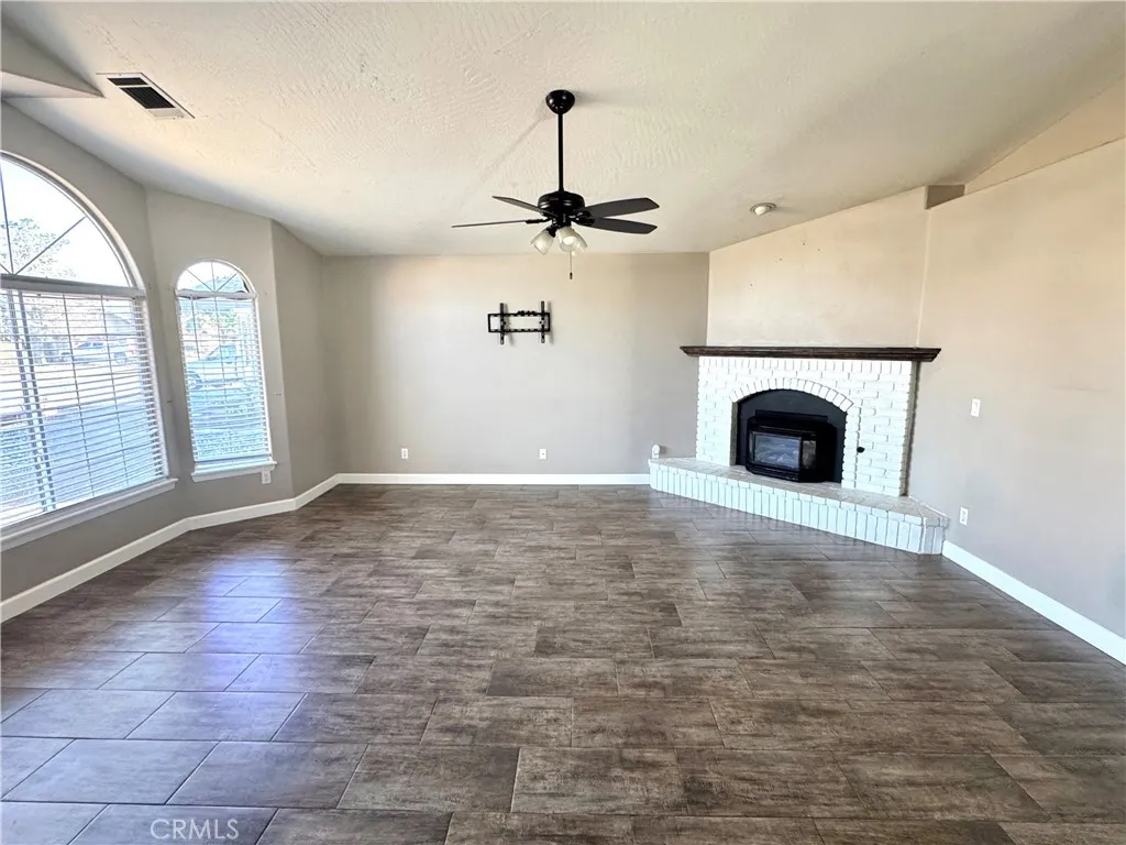 Additional image 4 of 12900 Briarcliff Drive, Victorville, CA 92395