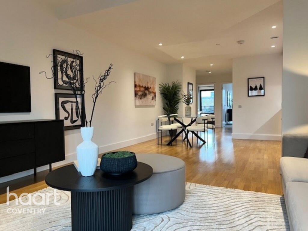 Additional image 2 of South Loop Green, Birmingham