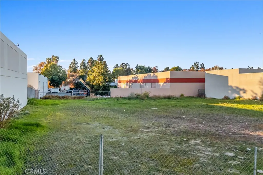 Additional image 17 of 575 New Jersey Street, Redlands, CA 92373