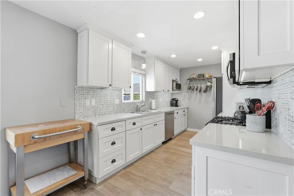 Additional image 16 of 116 5th Place, Manhattan Beach, CA 90266