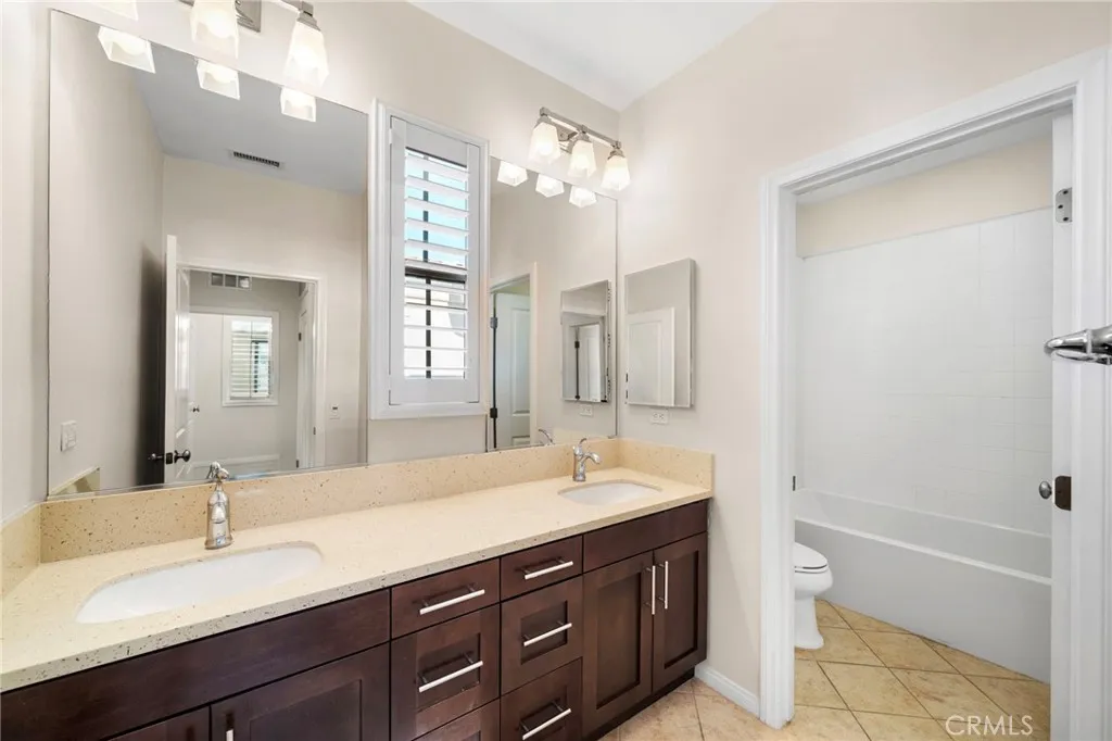 Additional image 40 of 206 Bancroft, Irvine, CA 92620