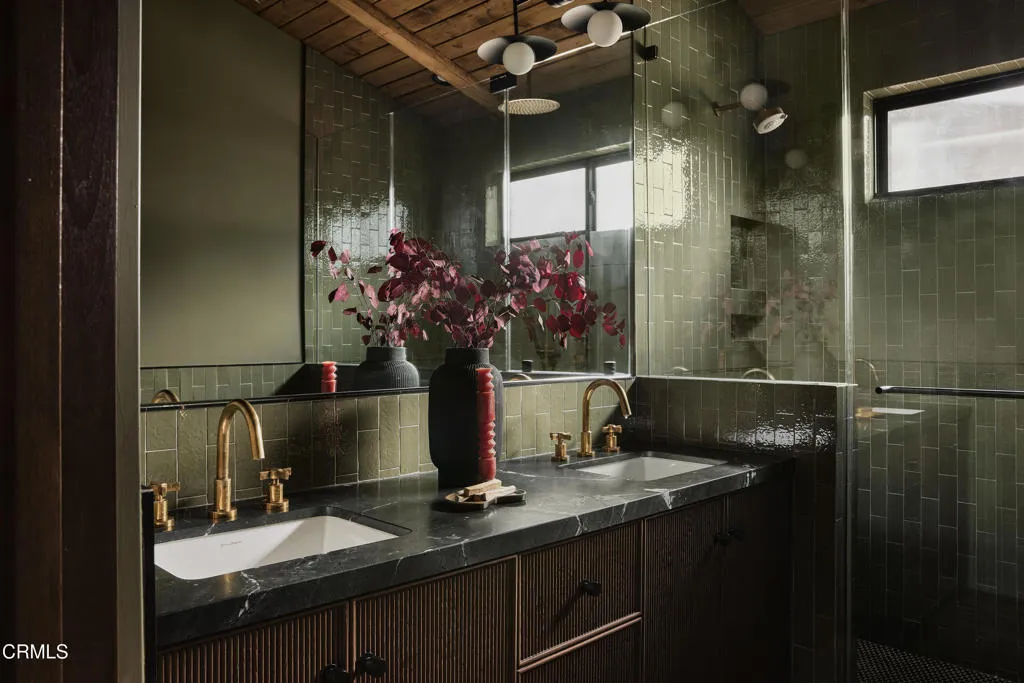 Additional image 69 of 12406 La Maida Street, Los Angeles, CA 91607