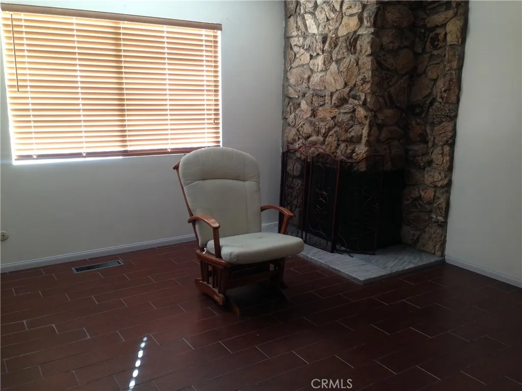 Additional image 16 of 20610 Hill Top Drive, Riverside, CA 92507