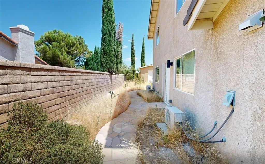 Additional image 14 of 5637 Redwood Ave Unit B, Palmdale, CA 93551