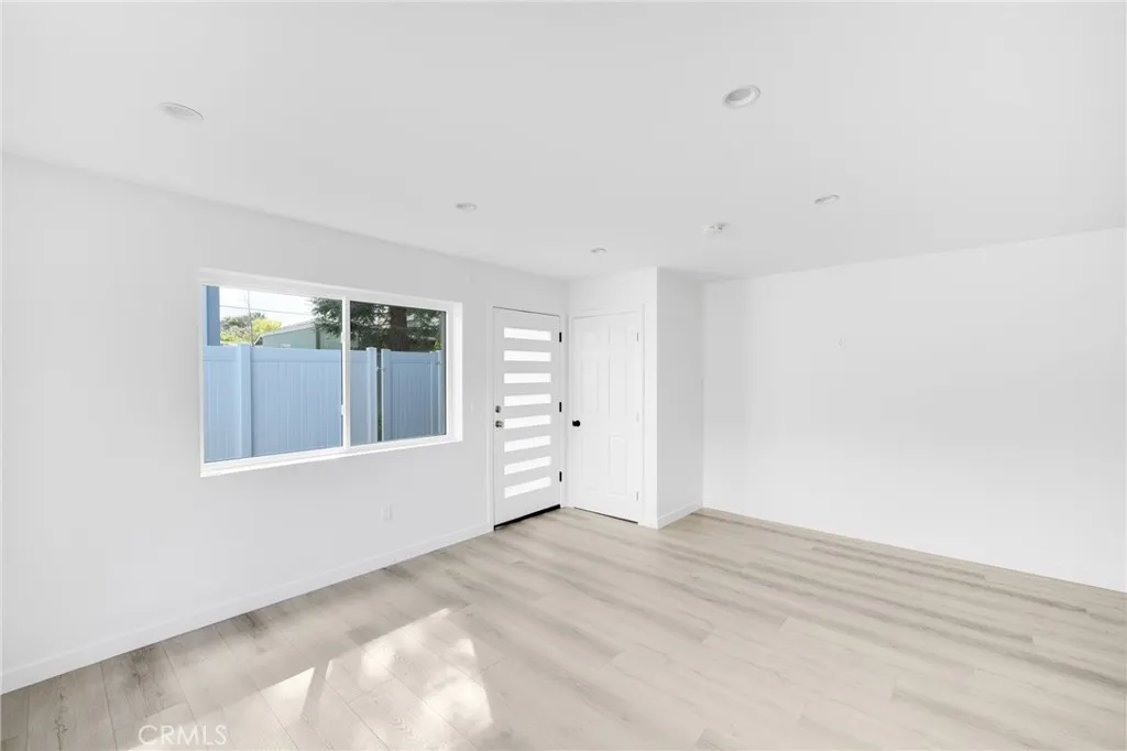 Additional image 18 of 10331 Scoville Avenue, Sunland, CA 91040