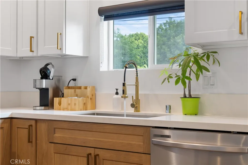 Additional image 16 of 10290 Montevista, Montclair, CA 91763