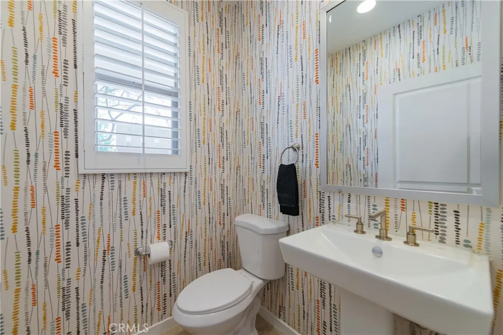 Additional image 92 of 103 Newall, Irvine, CA 92618