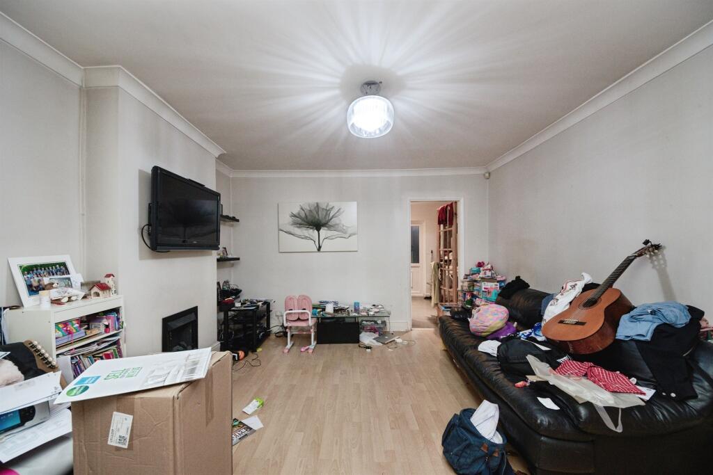 Additional image 4 of Gracemere Crescent, Birmingham