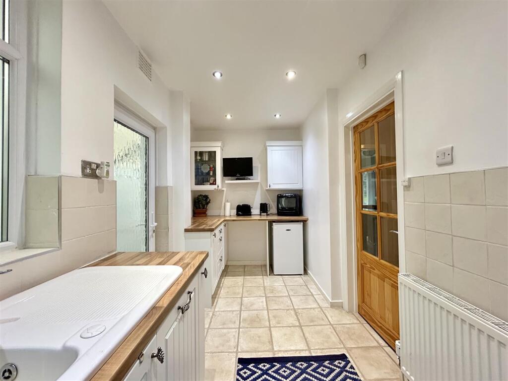 Additional image 9 of Bromsgrove Road, Hunnington, Halesowen