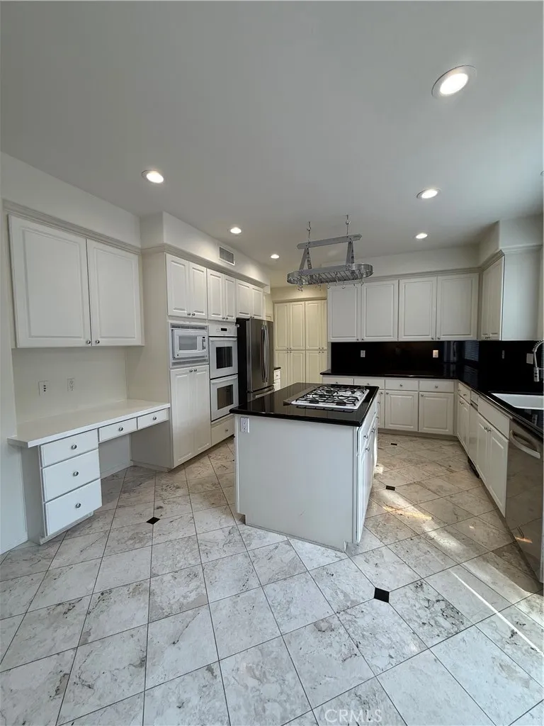 Additional image 26 of 6 Ponte, Irvine, CA 92606