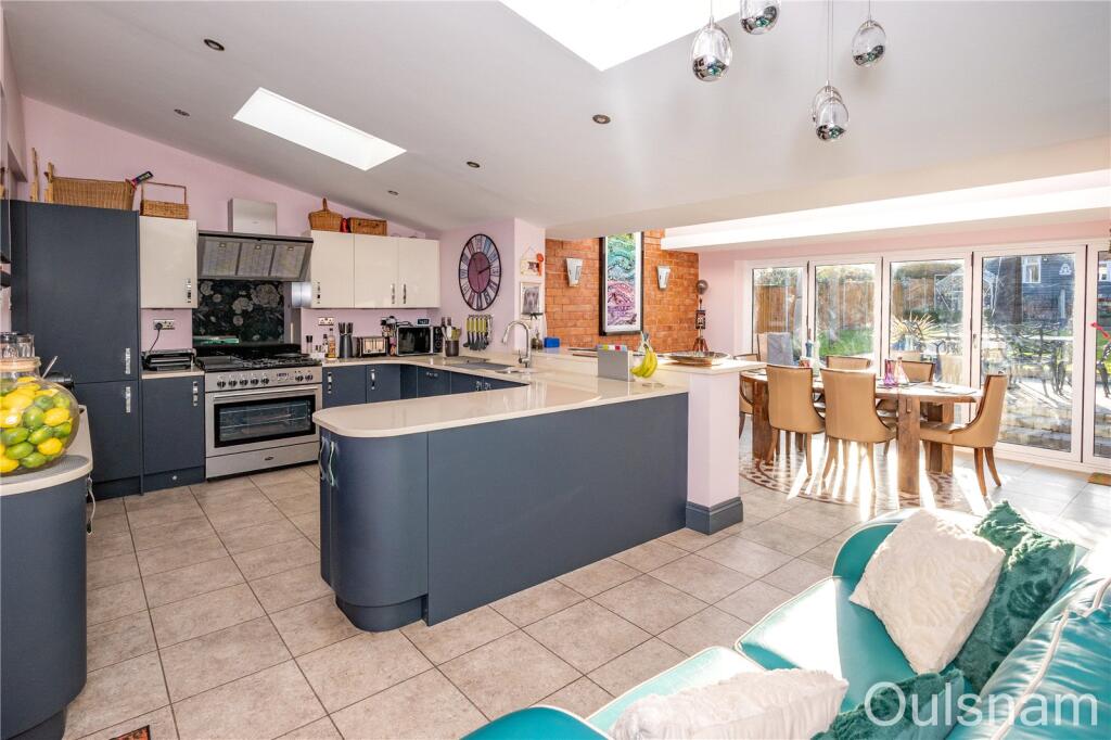 Additional image 38 of Highfields, Bromsgrove, Worcestershire, B61