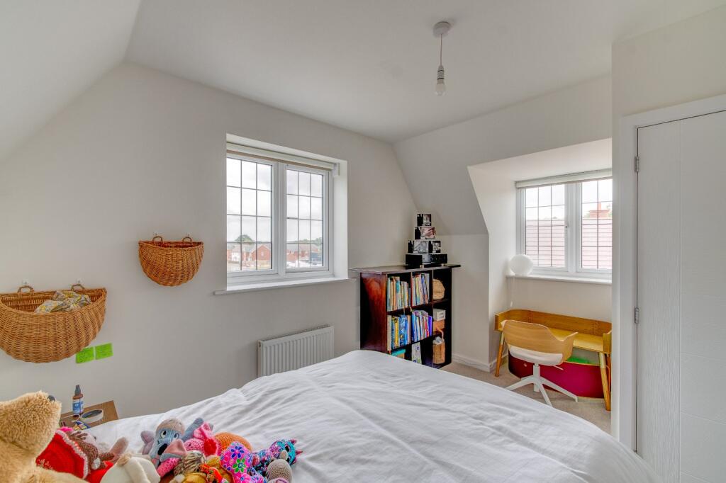 Additional image 9 of Mayors Drive, Alcester, Warwickshire, B49