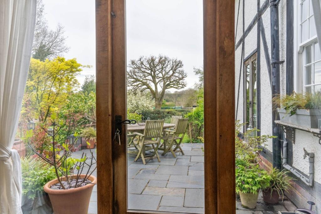 Additional image 10 of Rose Cottage, Greenhill, Burcot, B60