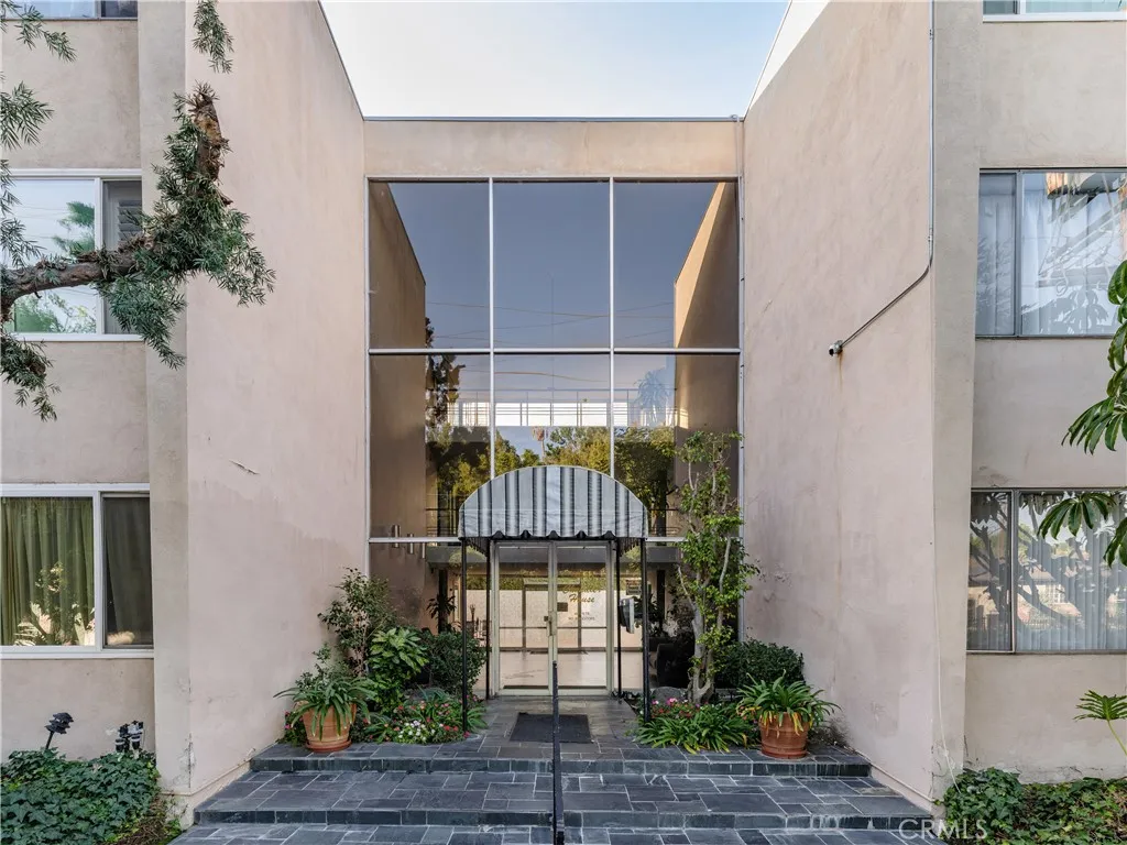 Property image for 5411 Tyrone, Sherman Oaks, CA 91401