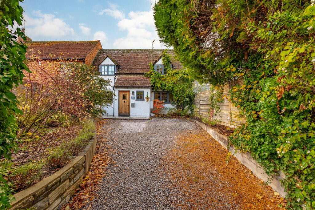 Additional image 37 of Rune Cottage, High Street, Bidford-on-Avon B50 4AF